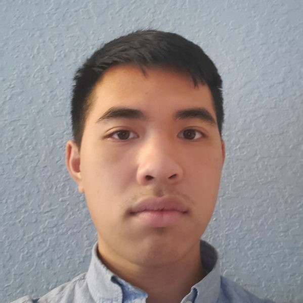 Picture of Mathias Nguyen's face.